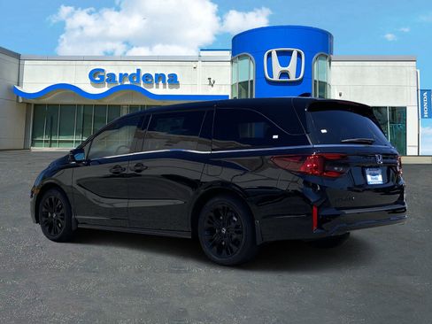 New 2026 Honda Odyssey Sport-L image 4