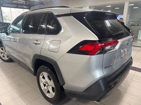 Used 2020 Toyota RAV4 XLE w/ Convenience Package AWD/4WD image 7