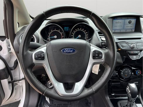 Used 2016 Ford Fiesta SE w/ Equipment Group 201A FWD image 19