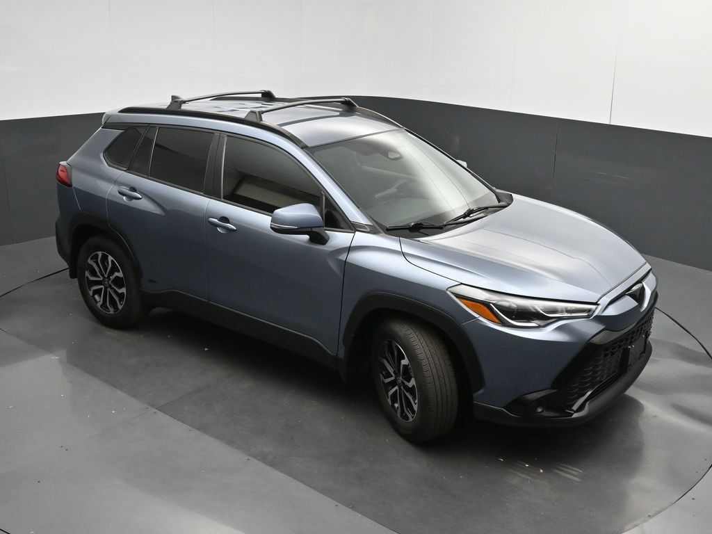 Used 2023 Toyota Corolla Cross AWD Hybrid image 32