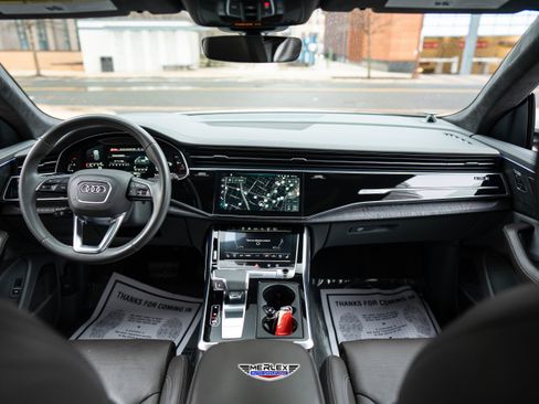 Used 2021 Audi Q8 Prestige w/ Prestige Package AWD/4WD image 14