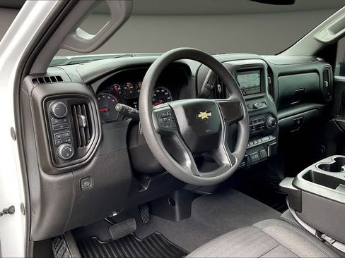 Used 2024 Chevrolet Silverado 2500 Custom w/ Custom Value Package AWD/4WD image 20