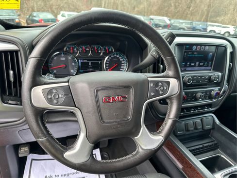 Used 2018 GMC Sierra 1500 SLE w/ SLE Value Package AWD/4WD image 18