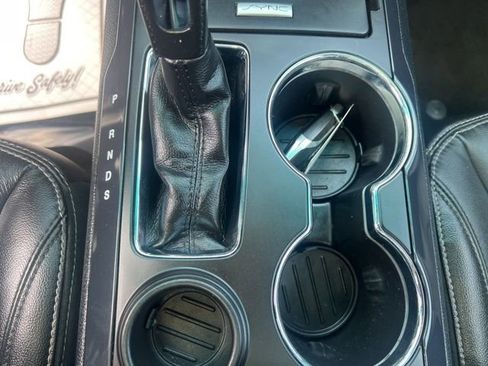 Used 2017 Ford Explorer Limited w/ Equipment Group 301A FWD image 33