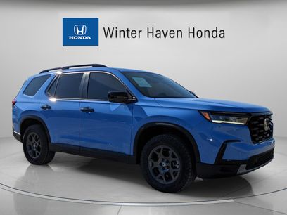 Used 2025 Honda Pilot TrailSport