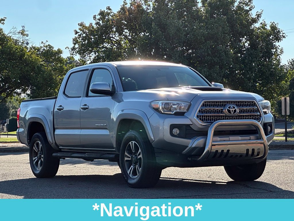 Used 2016 Toyota Tacoma TRD Sport w/ Towing Package RWD image 12