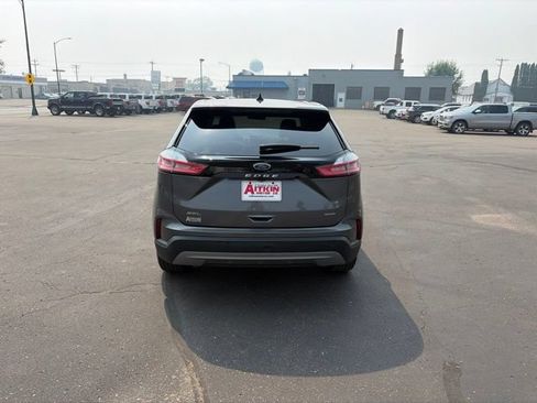 Used 2023 Ford Edge SEL w/ Convenience Package AWD/4WD image 6