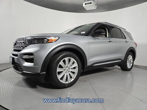 Used 2020 Ford Explorer Limited w/ Class III Trailer Tow Package image 2