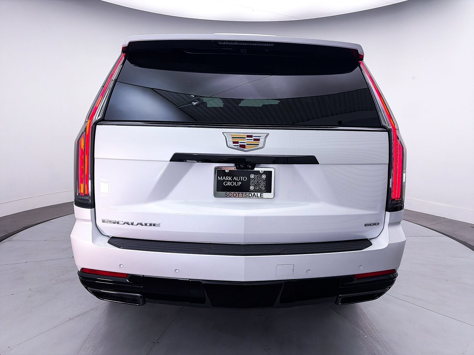 Used 2025 Cadillac Escalade Sport Platinum AWD/4WD image 19