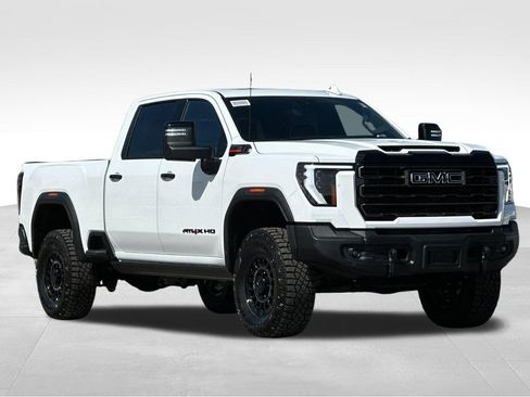 New 2026 GMC Sierra 2500 AT4X w/ AT4X AEV Edition image 7