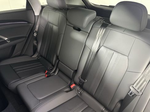 Used 2025 Audi Q5 Premium Plus w/ Premium Plus image 12