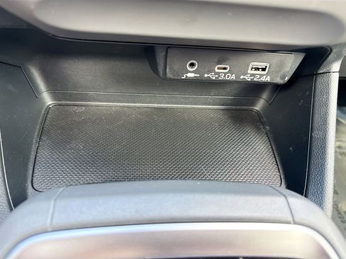 Certified 2024 Subaru Crosstrek 2.0i Premium image 28