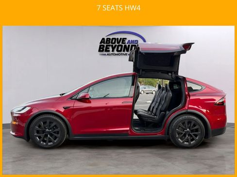 Used 2023 Tesla Model X image 5