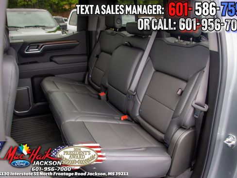 Used 2026 GMC Sierra 1500 Denali w/ Denali Reserve Package AWD/4WD image 11