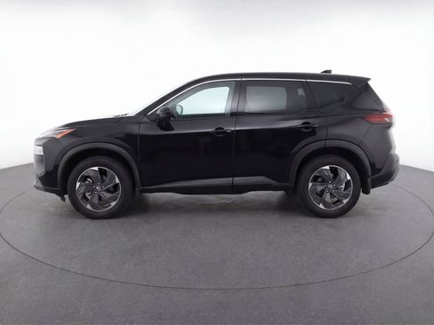 Used 2025 Nissan Rogue SV FWD image 5
