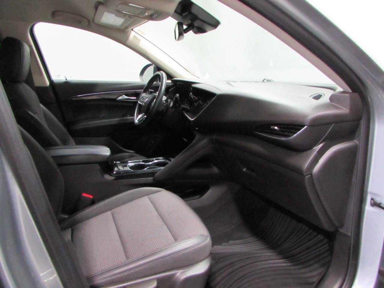 Used 2023 Buick Envision Preferred w/ Sport Touring Package AWD/4WD image 17