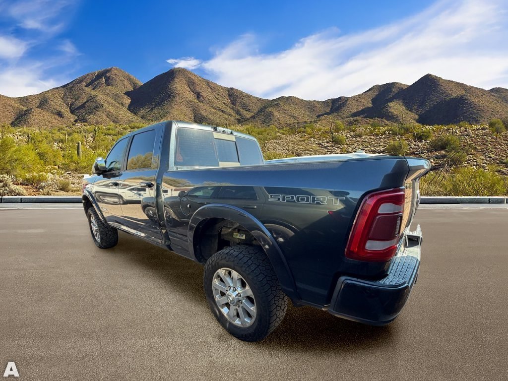 Used 2020 RAM 2500 Laramie AWD/4WD image 3