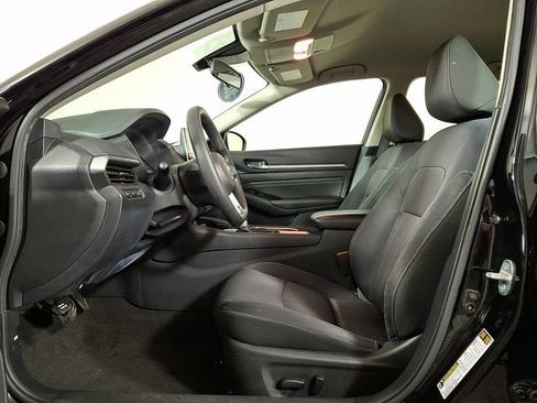 Used 2021 Nissan Altima 2.5 SV FWD image 15
