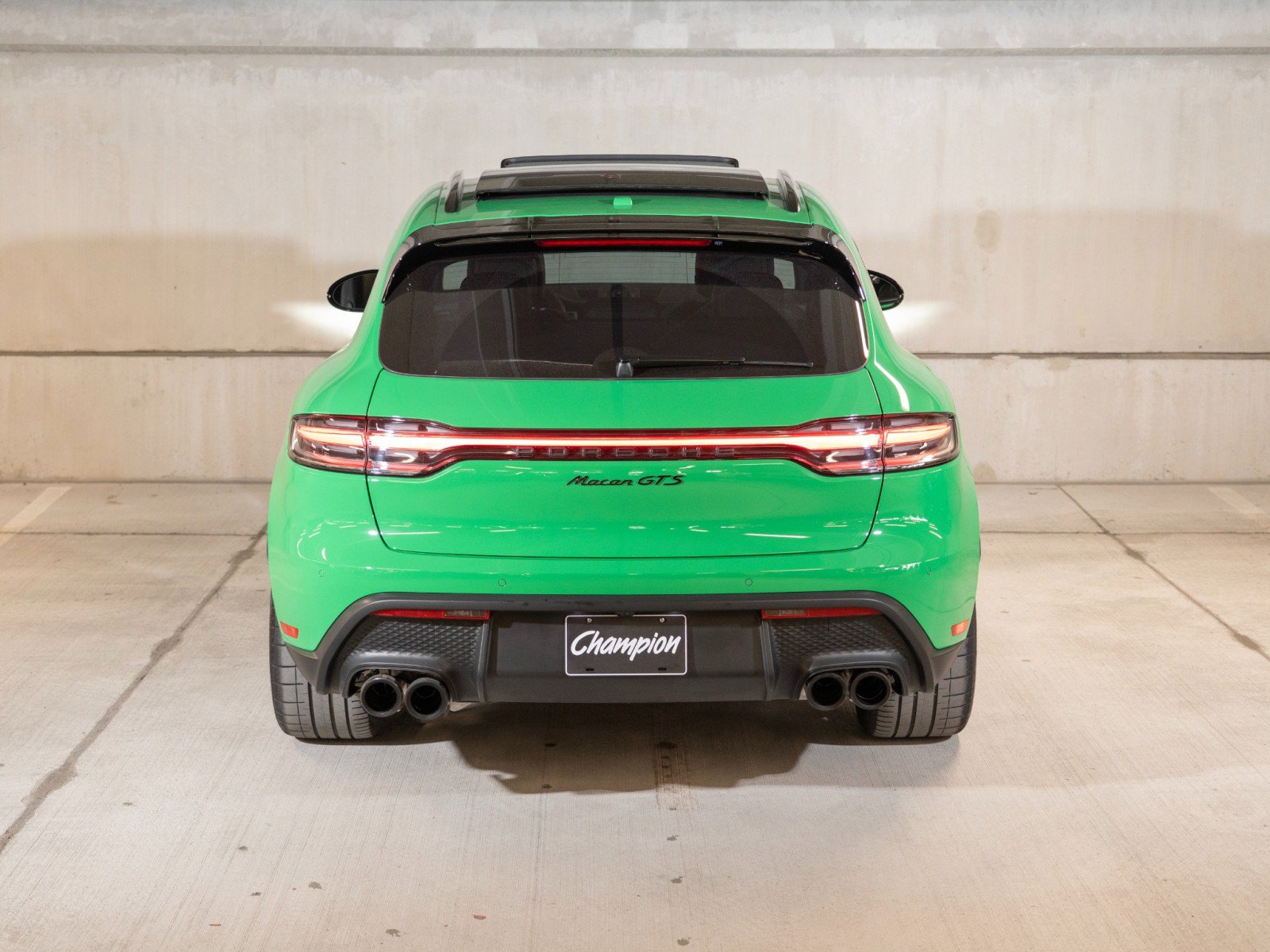 Certified 2026 Porsche Macan GTS AWD/4WD image 10