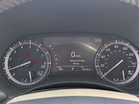 Used 2021 Toyota Highlander XLE image 10