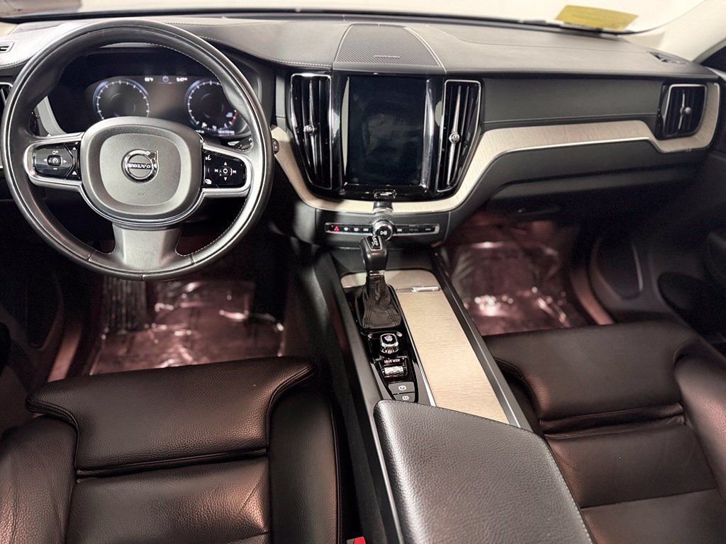 Used 2019 Volvo XC60 T6 Inscription AWD/4WD image 11