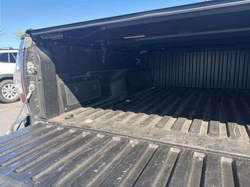 Used 2015 Toyota Tacoma PreRunner w/ TRD Sport Package image 8