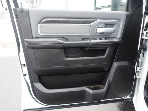 Used 2023 RAM 2500 Big Horn w/ Level 1 Equipment Group image 14