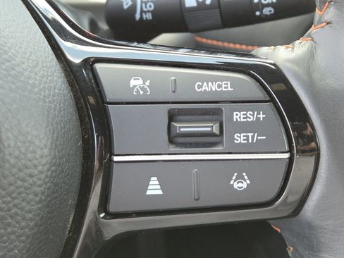 Used 2023 Honda HR-V Sport image 5