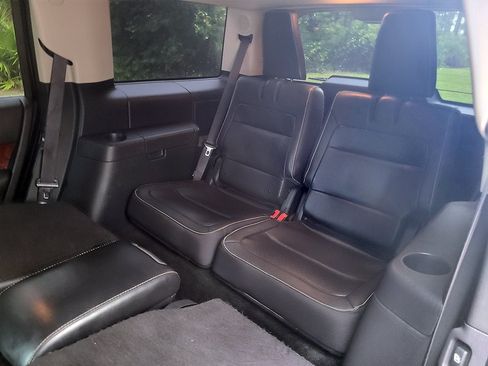 Used 2012 Ford Flex Limited w/ Equipment Group Order Code FWD image 21