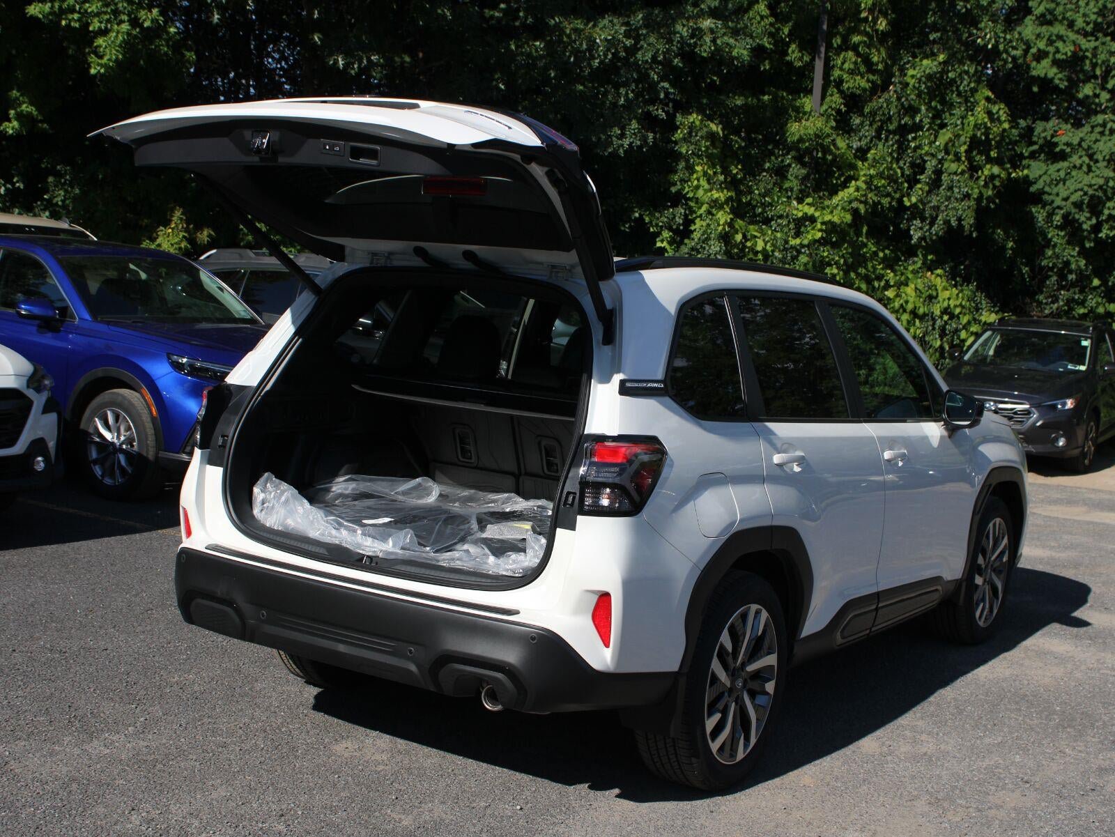 New 2026 Subaru Forester Touring AWD/4WD image 7