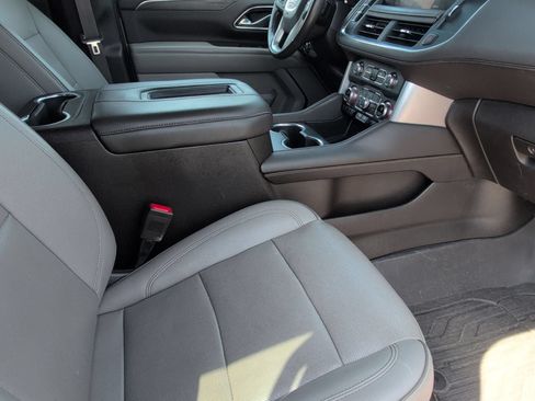 Used 2022 GMC Yukon SLT w/ SLT Premium Package RWD image 31