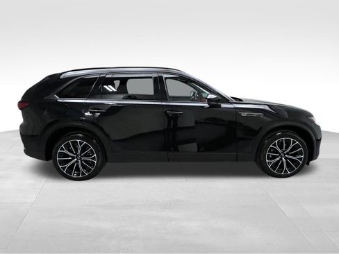 Certified 2025 MAZDA CX-70 Plug-In Hybrid w/ Premium Plus AWD/4WD image 4