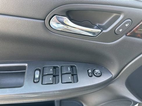 Used 2016 Chevrolet Impala Limited LS FWD image 13