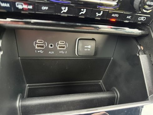 Used 2024 Jeep Grand Cherokee Limited 4xe AWD/4WD image 34