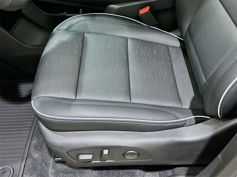 New 2026 Buick Enclave Sport Touring w/ Power Package image 20