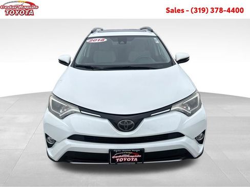 Certified 2018 Toyota RAV4 XLE image 10