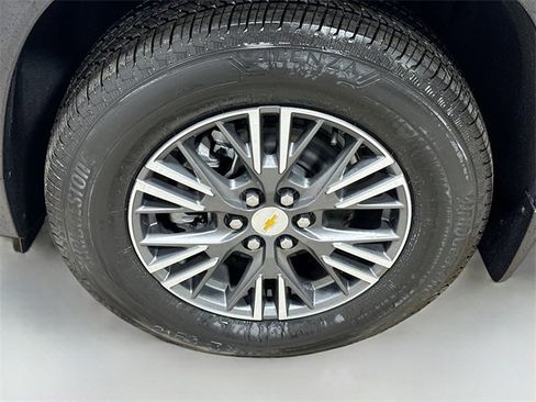 New 2026 Chevrolet Traverse LT w/ LPO, Floor Liner Package image 43