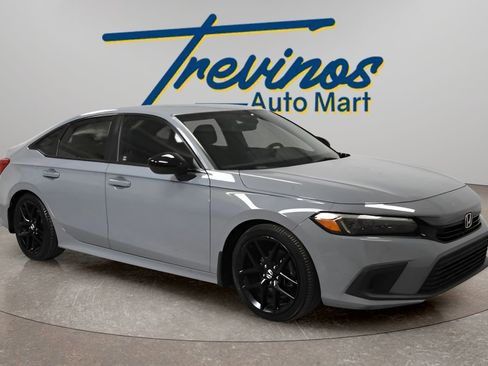 Used 2023 Honda Civic Sport image 1