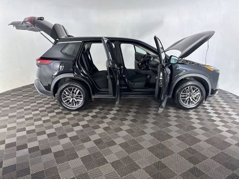 Certified 2023 Nissan Rogue S AWD/4WD image 13