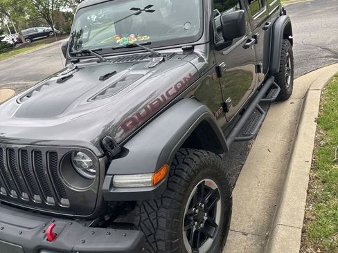 Used 2018 Jeep Wrangler Unlimited Rubicon AWD/4WD image 1