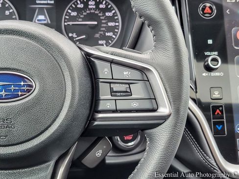 Used 2025 Subaru Outback Limited image 17