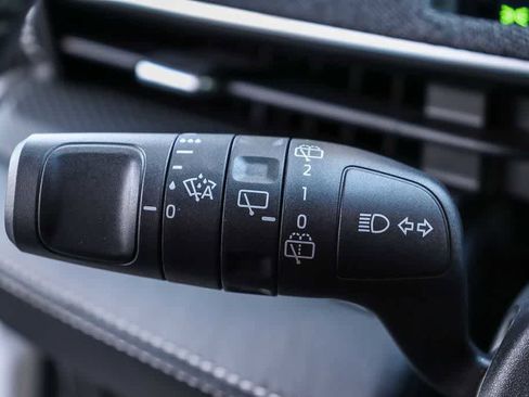 Used 2025 Ford Mustang Mach-E Premium image 19