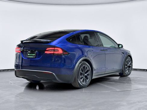 Used 2024 Tesla Model X AWD/4WD image 3