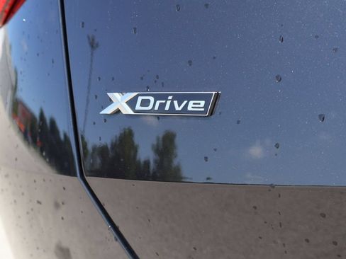 Used 2025 BMW X3 xDrive30i AWD/4WD image 9