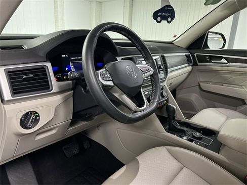 Used 2022 Volkswagen Atlas SE image 10