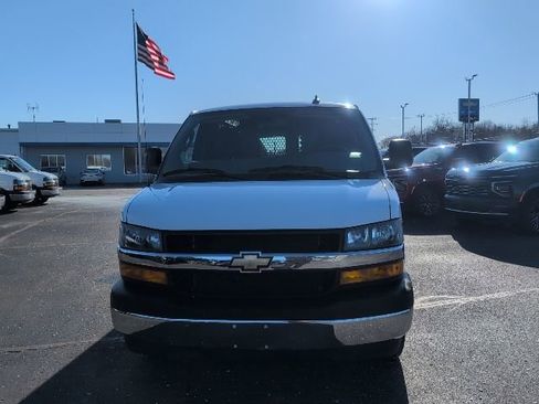 Used 2024 Chevrolet Express 2500 w/ Driver Convenience Package image 11
