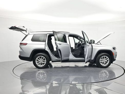 Used 2024 Jeep Grand Cherokee L Laredo RWD image 47