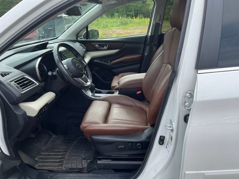 Used 2022 Subaru Ascent Touring AWD/4WD image 9