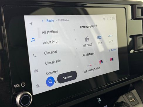 Used 2025 Toyota Tundra SR image 16