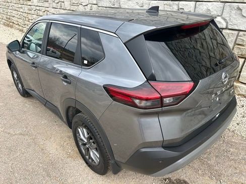 Used 2023 Nissan Rogue S AWD/4WD image 4